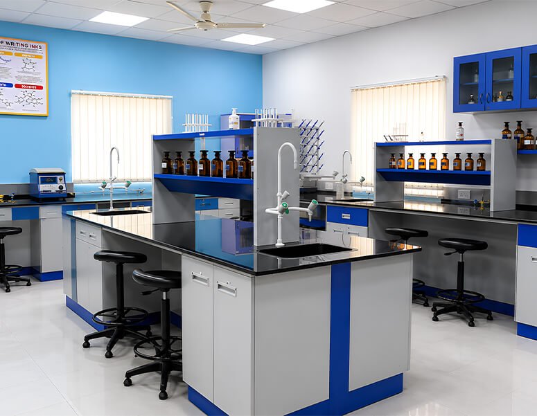 Vilva Lab Furniture and Instruments